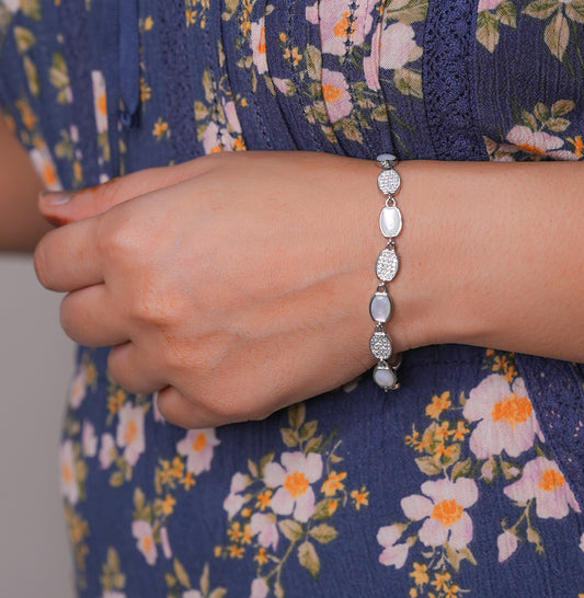 Silver Oval Bracelet