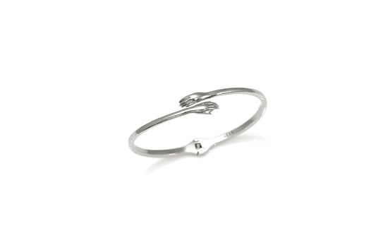 Silver Hug Bracelet